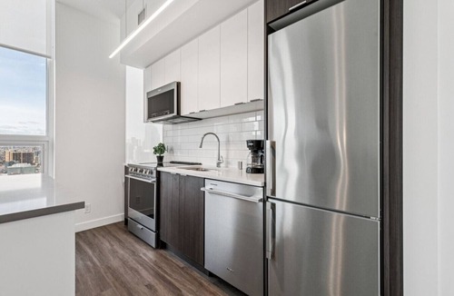 Victoria Park Apartment | Comfortable 1 Bedroom Stay at BLVD Beltline