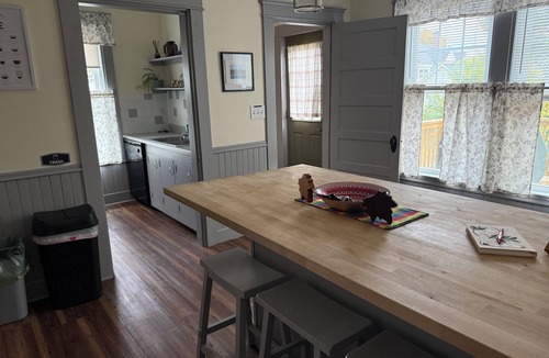 Bangor House | Comfortable 3BR Updated Historic Duplex. Perfect for Short or Extended Stays