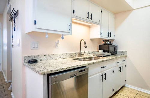 Biggs Field House | Comfortable Eastside El Paso Home for Families, Nurses & Work Stays