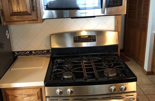 Conneaut Lakeshore House | Conneaut Lake, PA 5 Bedroom Lakefront Home with 100' of Frontage and Dock
