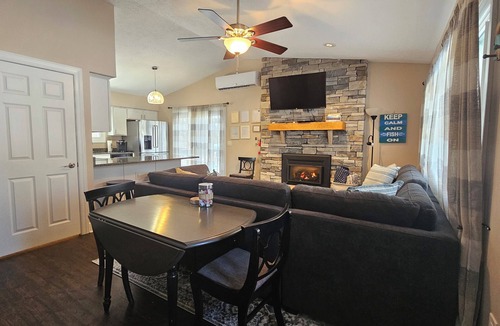 Conneaut Lakeshore House | Conneaut Lake Retreat with Hot Tub and Rustic Firepit, 3/8 miles to the Lake