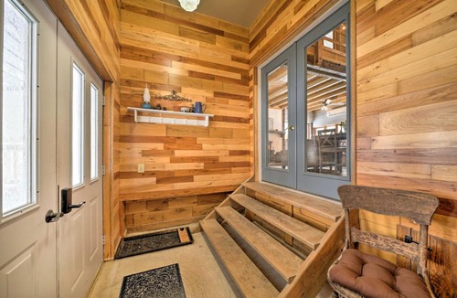 Cambridge Springs House | Country Escape w/Fire Pit Near French Creek!