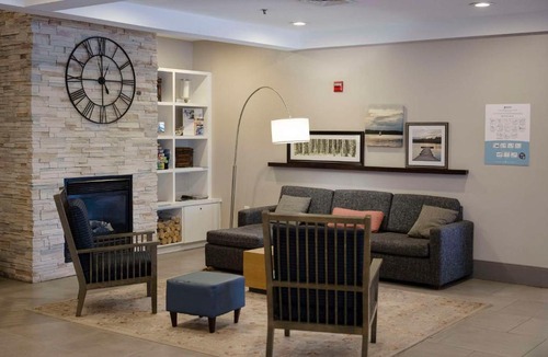 Queensbury Hotel | Country Inn & Suites by Radisson, Queensbury - Lake George , NY
