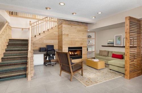 Springfield Hotel | Country Inn & Suites by Radisson, Springfield, OH