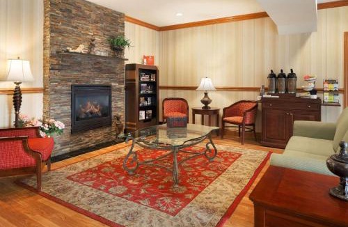 Macedonia Hotel | Country Inn & Suites by Radisson, Macedonia, OH