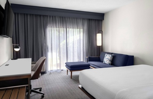 Hoover Hotel | Courtyard by Marriott Birmingham Hoover