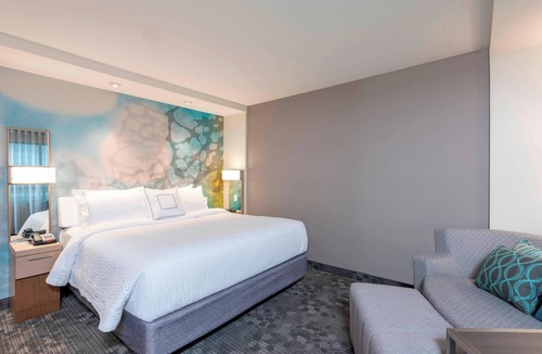 Elyria Hotel | Courtyard by Marriott Cleveland Elyria