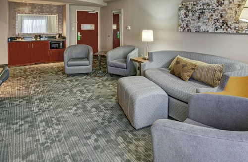 Lima Hotel | Courtyard by Marriott Lima