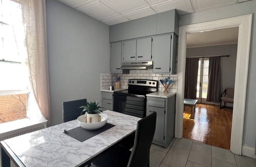 Utica Apartment | Cozy 1-bedroom apartment in charming Utica located in the second floor.