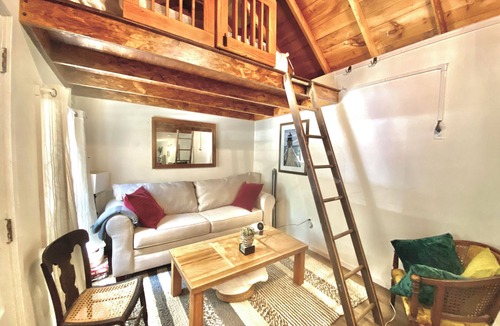 Somesville Cabin | Cozy 1-bedroom cabin with a loft in Mount Desert