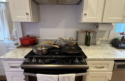 Parkside Condo | Cozy 1-Bedroom Condo with AC in Lovely Portland, Walkable Neighborhood