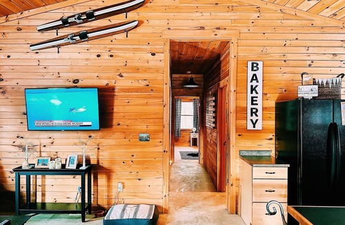 Sangerville Cabin | Cozy 2-bedroom cabin in welcoming Sangerville with WiFi