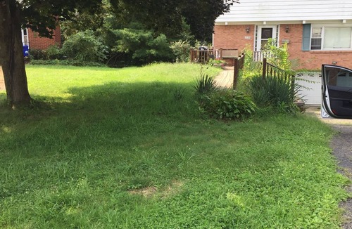 Monroe Heights House | Cozy 3BR Retreat in Monroeville – 15 Miles from Pittsburgh