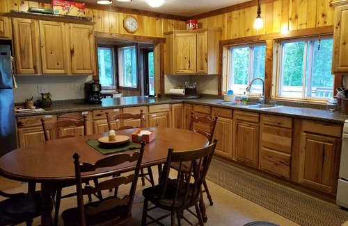 Cameron Cabin | Cozy 4-bedroom cabin in Canisteo perfect for a relaxing, remote getaway