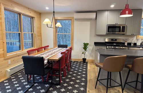 Bethel Cabin | Cozy 4-bedroom cabin with WiFi, AC in fabulous Bethel