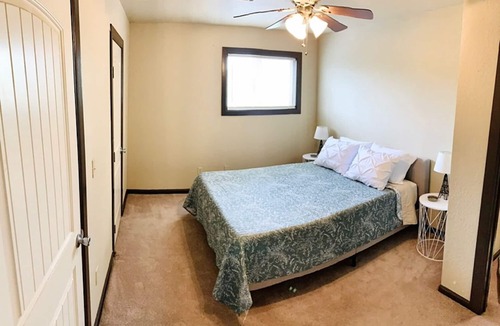 Claremore Apartment | Cozy Apartment Close to Oologah Lake!