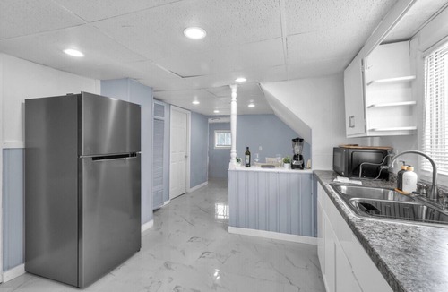 Lackawanna Apartment | Cozy apt South Buffalo