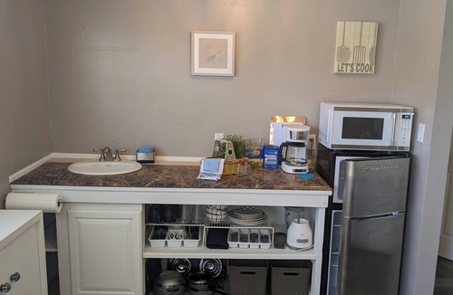 Flour Bluff Condo | Cozy B- condo in charming Corpus Christi with WiFi, AC near Laguna Madre