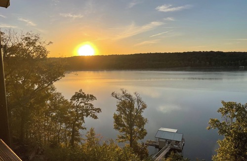 Afton Cabin | Cozy Cabin feel & picturesque views of Grand Lake!