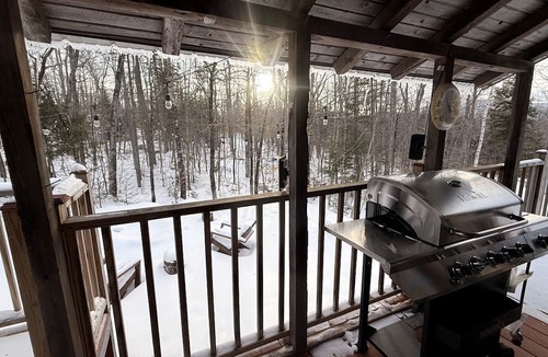 Greenville Junction Cabin | Cozy Cabin Retreat with Lake Access & Year-Round Adventure in Greenville, Maine