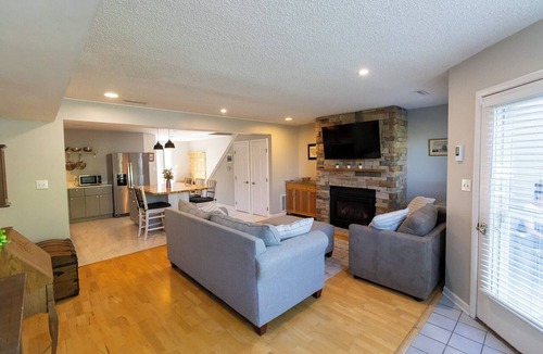 Saratoga Springs Condo | Cozy condo at The Springs, walk to SPAC and Saratoga State Park