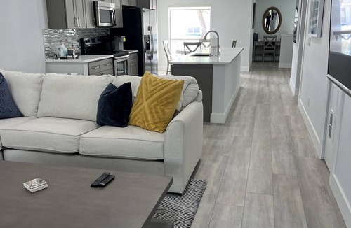 Naples Park Condo | Cozy condo with Wi-Fi and AC in charming Naples. Sleeps 6
