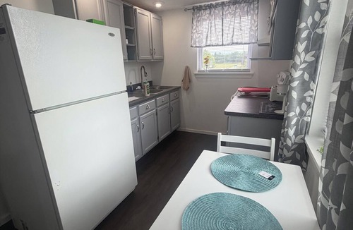 LeBoeuf Township Apartment | Cozy Creek Retreat - Spiral staircase and AC