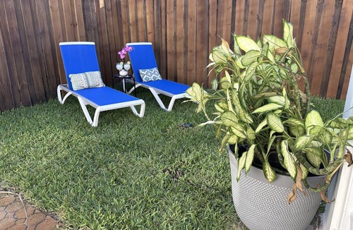 Sunset Apartment | Cozy Guest House in Fort Lauderdale: Escape to Serenity!