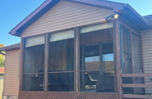Stormstown House | Cozy Guest House on Working Farm, 15 mins from PSU/Beaver Stadium