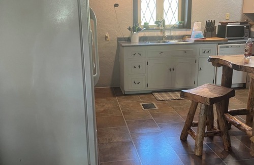Force House | Cozy House, Sleeps 14 and 12 miles to the visitor center in Benezette, PA