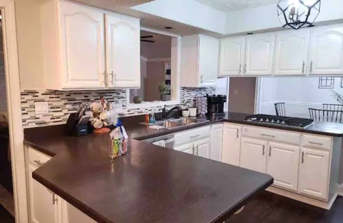 Warren House | Cozy, Howland Home Next to the Grand Resort