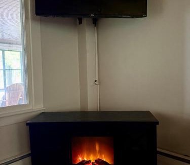Constantia House | Cozy Lakeside Suite