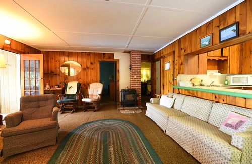 Bridgton Cabin | Cozy Moose Pond Camp. Lakefront, Fishing, Mountain views