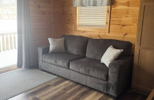 Fort Kent Cabin | Cozy Northern Maine Cabin -Near Snowmobile-Wifi-Full Kitchen