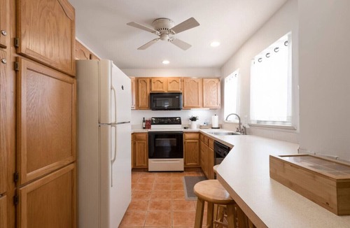 South Side Flats House | Cozy, Pet-Friendly Home in Pittsburgh South Side