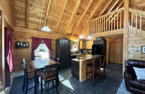 Harrison Cabin | Cozy Private Cabin in Harrison Located Near Lakes, Mountains and Adventure