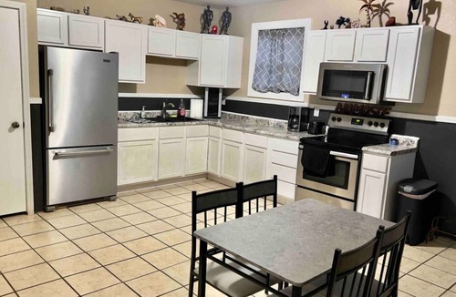 St. Joseph Cabin | Cozy Riverfront Studio Cabin w/Best View & Yard!
