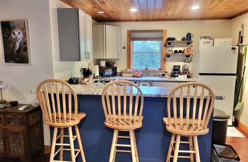 Naples Cabin | Cozy Sebago Lake Cabin with Private Boat Access, Guest House and Kayaks, Sebago Maine