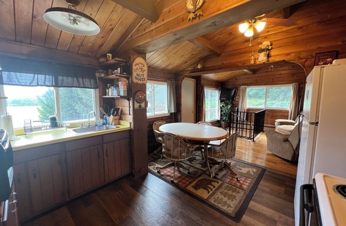 Turin Cabin | Cozy Tug Hill 4-bedroom cabin located directly on the trails in Turin NY