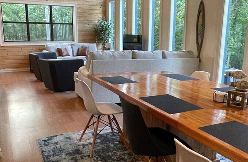 Park Hill House | Cozy up @ Decked Out for fall! Firepit, PingPong, Foosball and more!