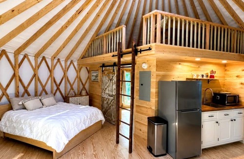 Ellsworth Cabin | Cozy Yurt with Hot Tub and Graham Lake Access Near Acadia, Waltham, Maine