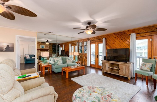 City-by-the Sea House | Crazy about fishing? Check out this home on deep canal near Estes Flats, Redfish Bay, and the Intracoastal Waterway!