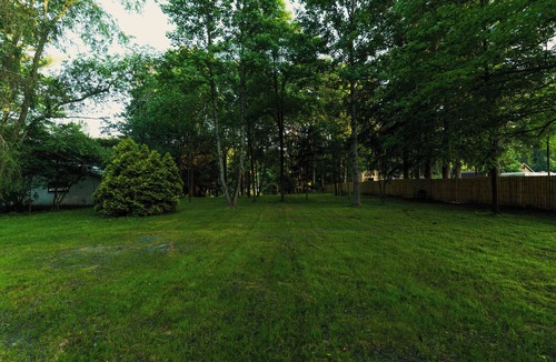 Carlton House | Creekside Cottage at Saegertown