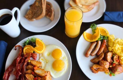 Niagara Falls Hotel | Crowne Plaza Niagara Falls NY - Riverside by IHG