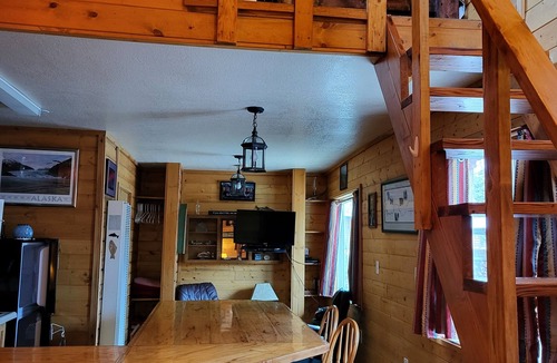 Funny River Cabin | CUTE CABIN 10 MINUTES FROM TOWN AND FISHING