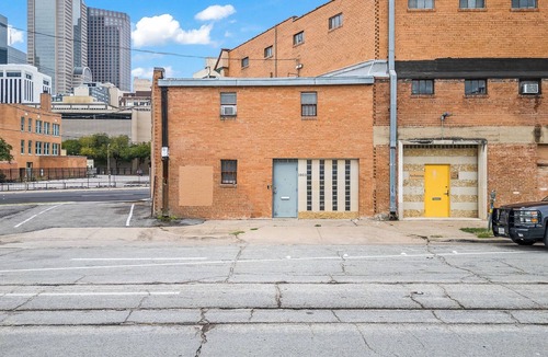 Downtown Dallas Apartment | Dallas Farmers Market Apartment, Just right in Downtown DALLAS TX Perfect Place