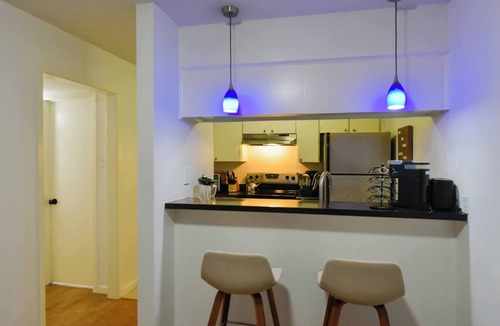 Knox - Henderson Apartment | Dallas Oasis