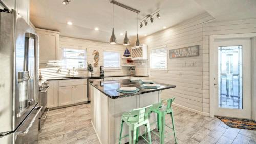 Leeward Sands House | Dapper Dolphin by AvantStay
