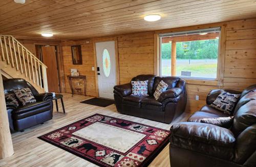 Ridgeway Ski Chalet | Darn Lucky Cabin at Sport Lake