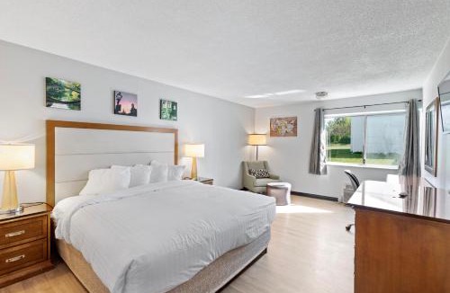 Erie Hotel | Days Inn by Wyndham Erie